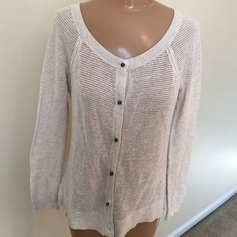 Lightweight Cream Cardigan 💛 American Eagle